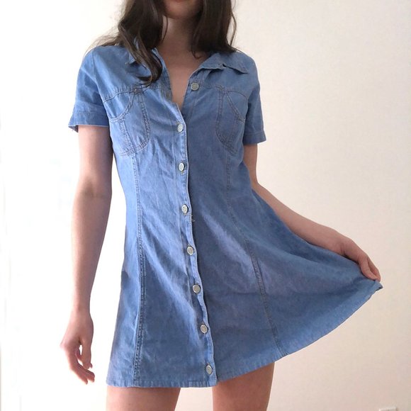 Vintage Dresses & Skirts - vintage short sleeve denim mini dress
